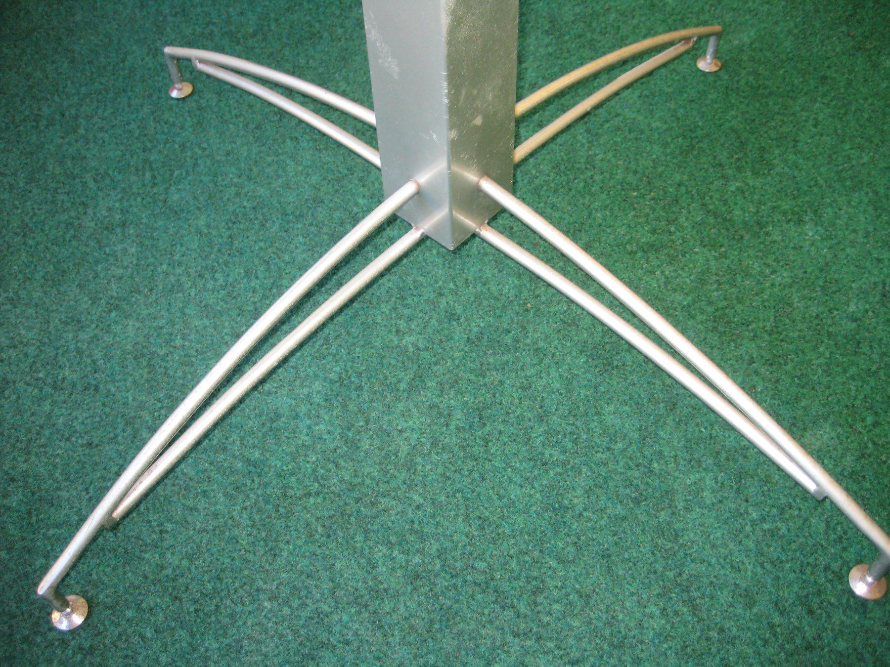 Tische: Glas-Gartentisch – Gebraucht aus Niederwangen BE von Urs012 2