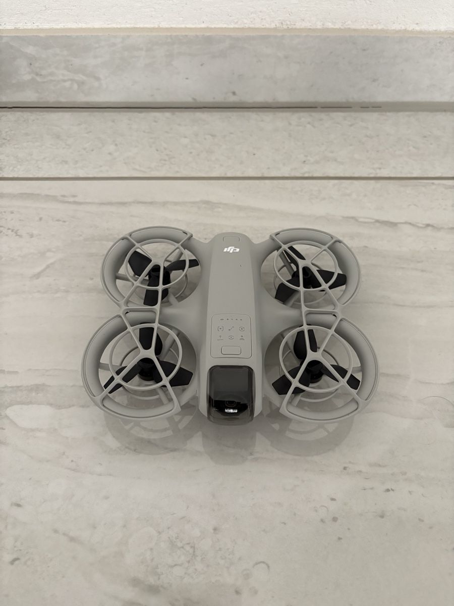 DJI RC Modellbau: DJI Neo - Mini drone + étui – Gebraucht aus Bussigny von has_w66y 1
