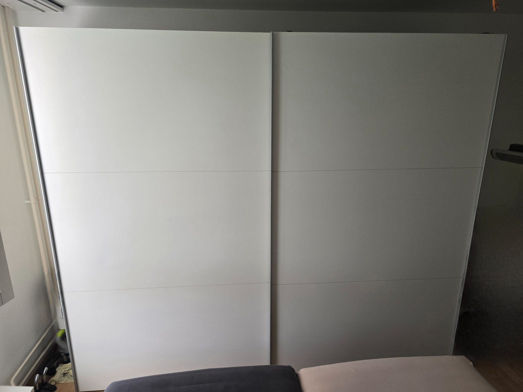 Guardaroba: Grosser weisser Kleiderschrank – Usato da Ebmatingen venduto da gab_cbw9 1
