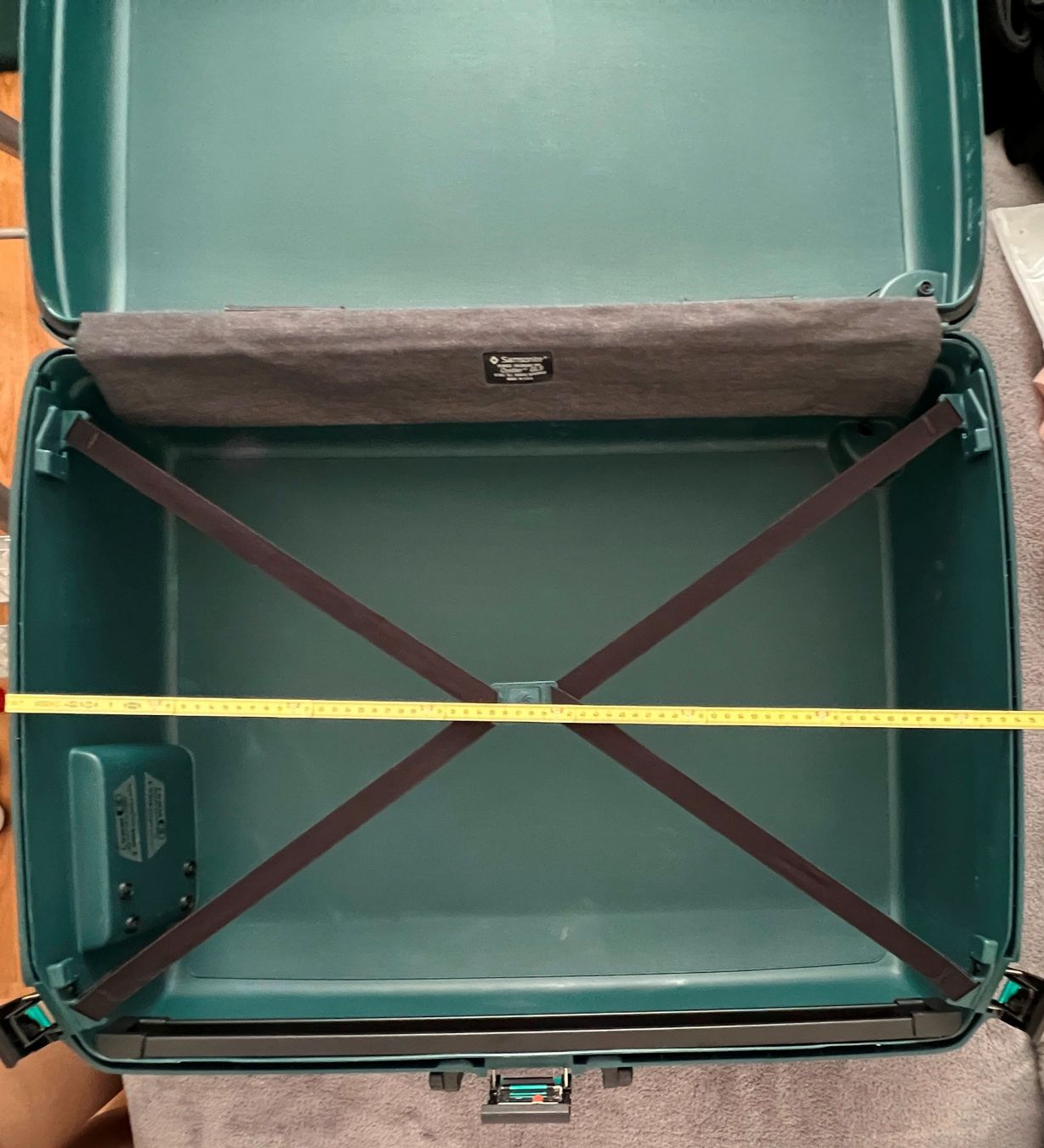 Samsonite Valigie: Samsonite Koffer Rollkoffer 75x55cm – Usato da Lodrino venduto da Stema 3