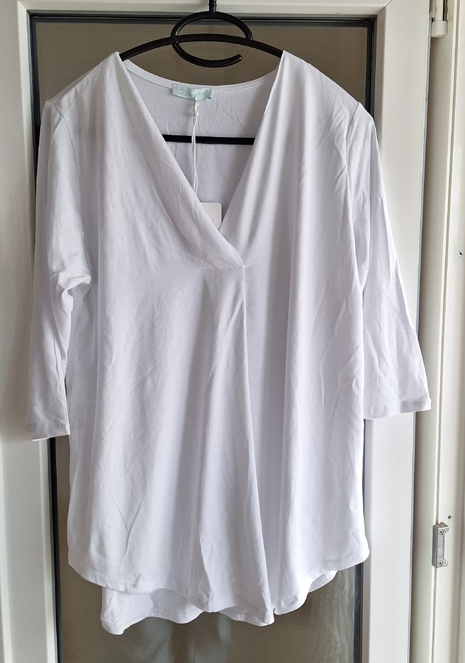 Blusen: NEU. Bluse Gr. L – Neu (gemäss Beschreibung) aus Lützelflüh-Goldb von bli_f2v9