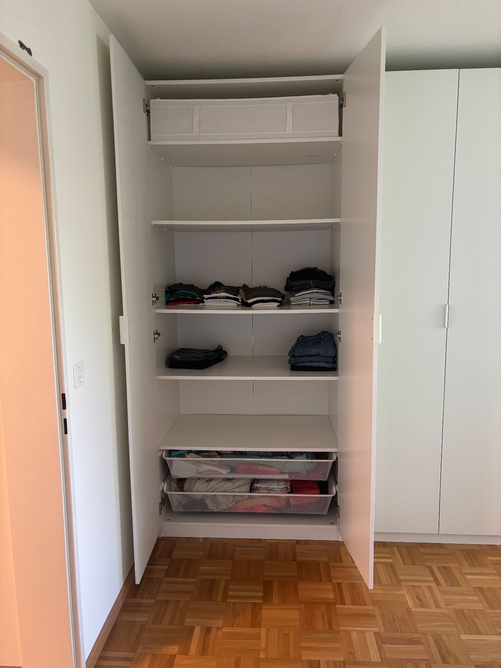 Ikea Armadi: PAX Kleiderschrank, weiss – Usato da Reinach BL venduto da lar_f7hj 5