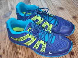 Salming Sportschuhe Unihockey, Grösse 42 2/3 (US Grösse 9.0)