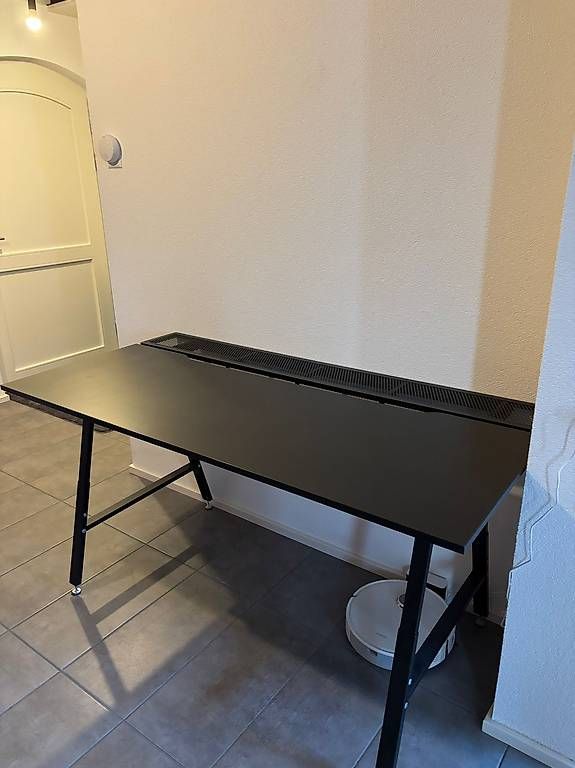 Scrivanie: IKEA UTESPELARE Gaming-Schreibtisch  – Usato da Gutenburg venduto da nko_tq5b 3