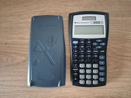 TI-30X IIS Taschenrechner - Ideal für Schule und Studium!