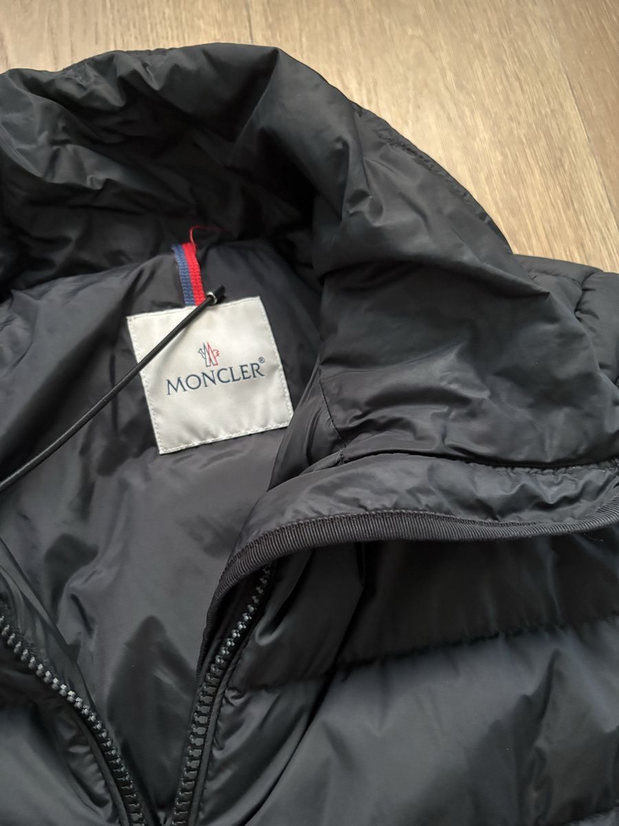 Moncler Cappotti: MONCLER Mantel schwarz – Usato da Bern venduto da Sabischu 3