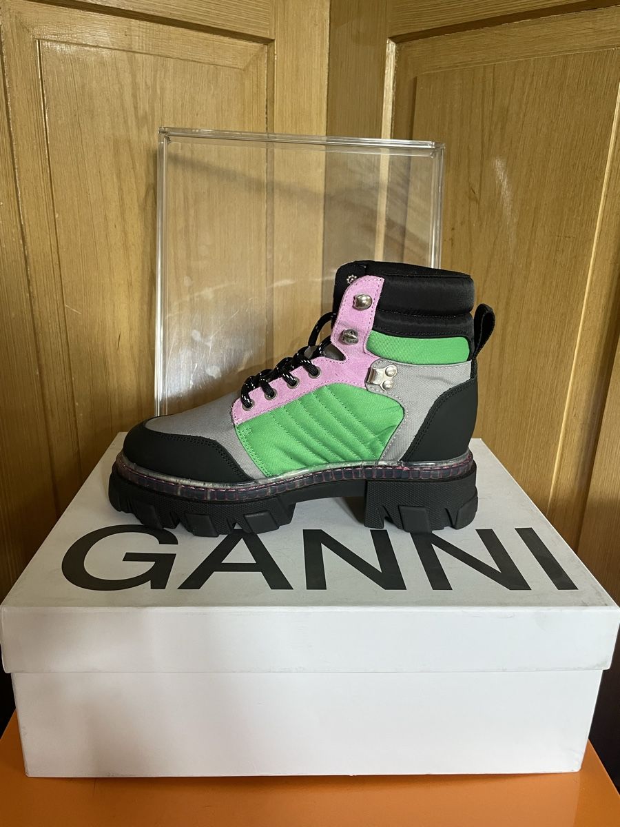 Damenschuhe: GANNI Hiking Boot / Wanderschuh – Neu (gemäss Beschreibung) aus Zürich von jana_lorena