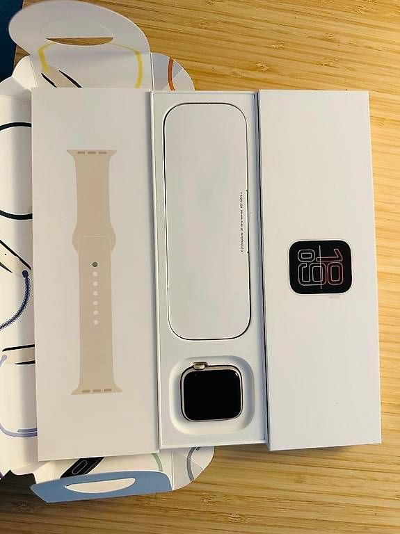 Smartwatch: Applewatch SE3 2025 gps+cellular – Usato da Zürich venduto da sua_8b9h 1