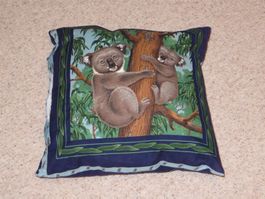 Kissen mit Koala-Motiven