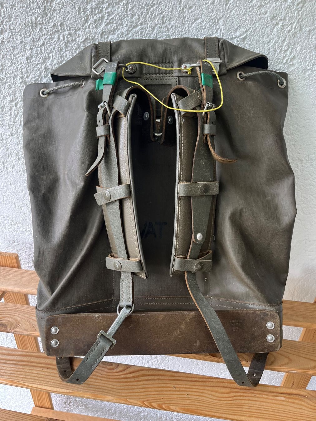 Schweizer Armee Zaini: Schweizer Militär Rucksack, ca. 1985 – Usato da Uhwiesen venduto da cinnaj 1