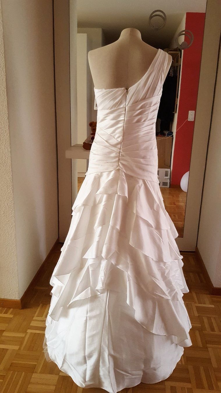 Kleider: Brautkleid Weise Gr. 36, 40 oder 44 AUSVERKAUF!!! – Neu und originalverpackt aus turbenthal von lory300zx 1