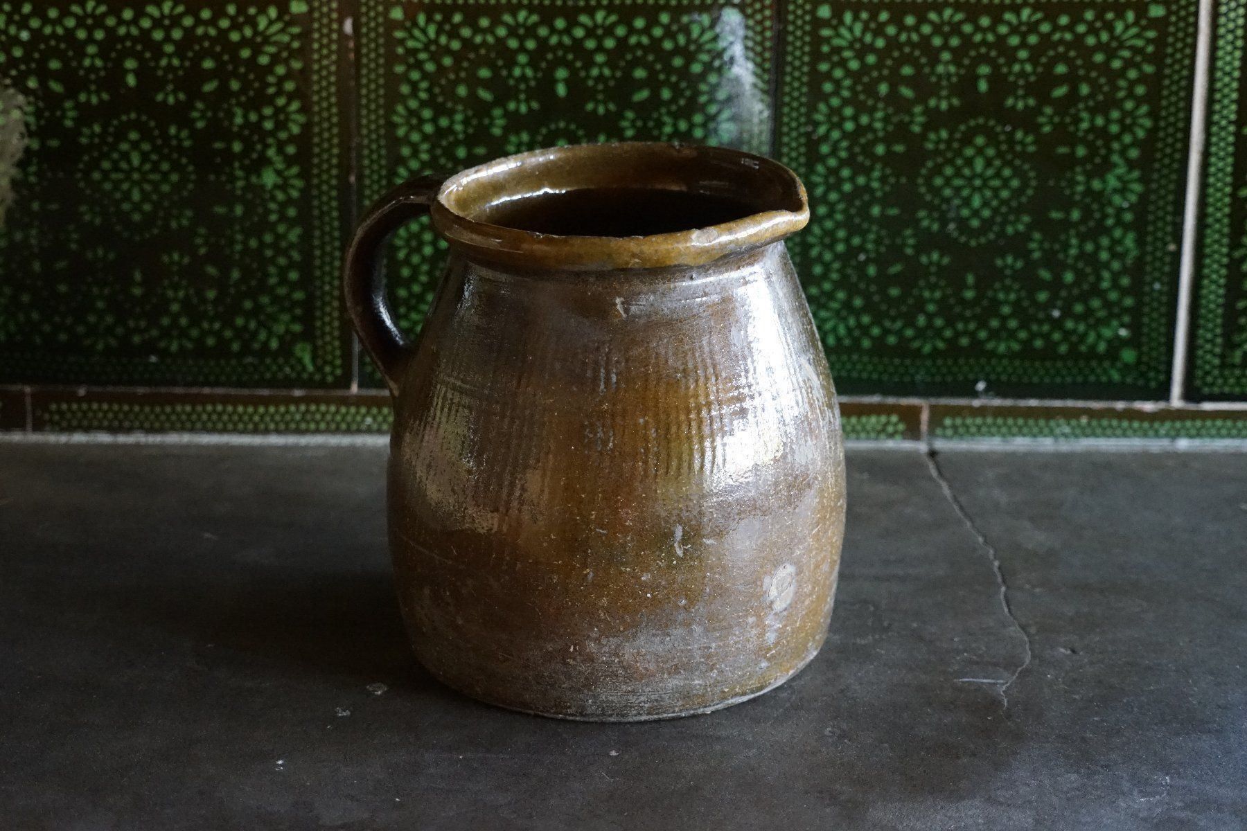 Vasi & Recipienti: Krug / Vase gross antik Keramik – Usato da Hinwil venduto da Antikfischer