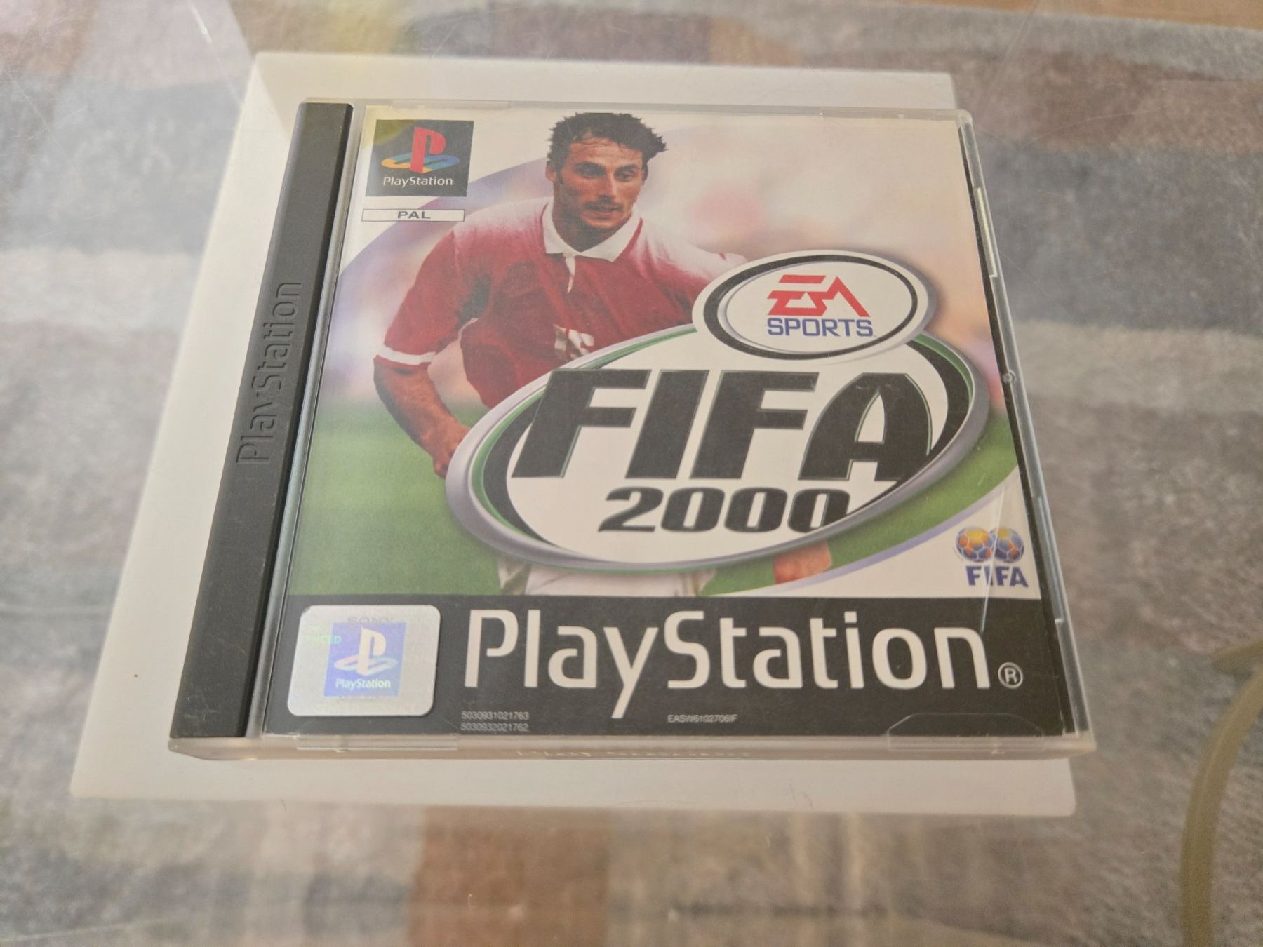 Spiele: FIFA 2000 PS1 – Gebraucht aus Bussigny von Kfdlt