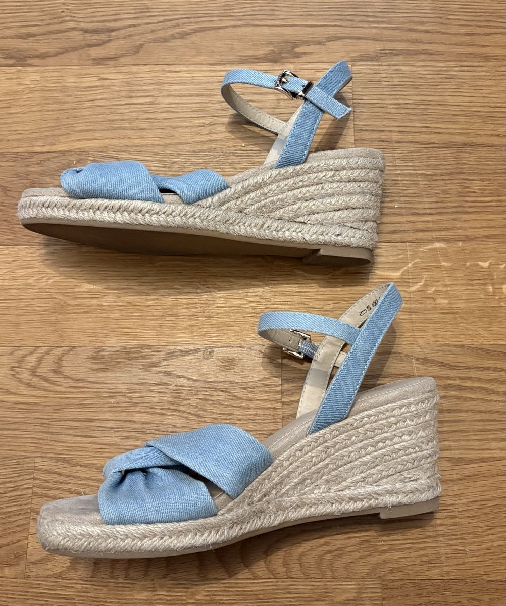 Graceland Scarpe per ragazze: Keilabsatz Sandalen Graceland Gr. 36 – Usato da Staffelbach venduto da rc-larossa 1