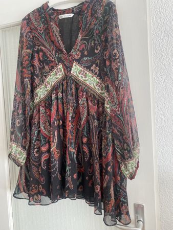 Zara robe taille M