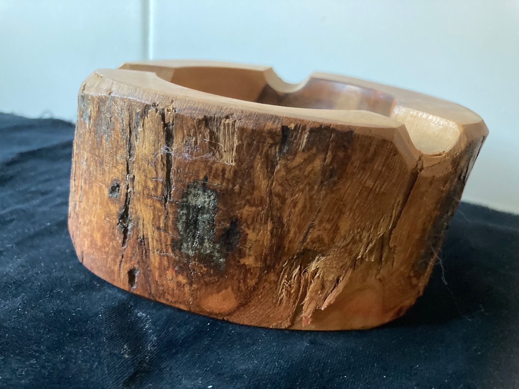 Portacenere: Aschenbecher aus Holz – Usato da Zürich venduto da Chaeffeler 3