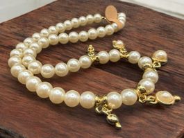 Vintage Perlenkette mit goldenfarbene Anhängern