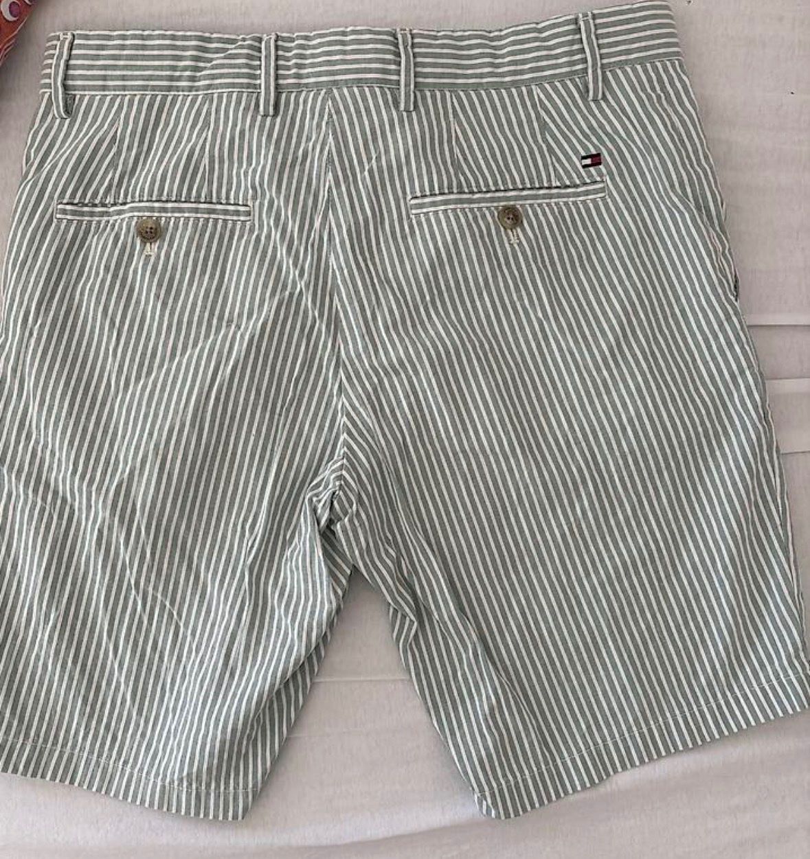 Tommy Hilfiger Pantaloni: Kurze Hose Tommy Hilfiger – Nuovo (secondo la descrizione) da Biel-Benken BL venduto da oss_9syr 1