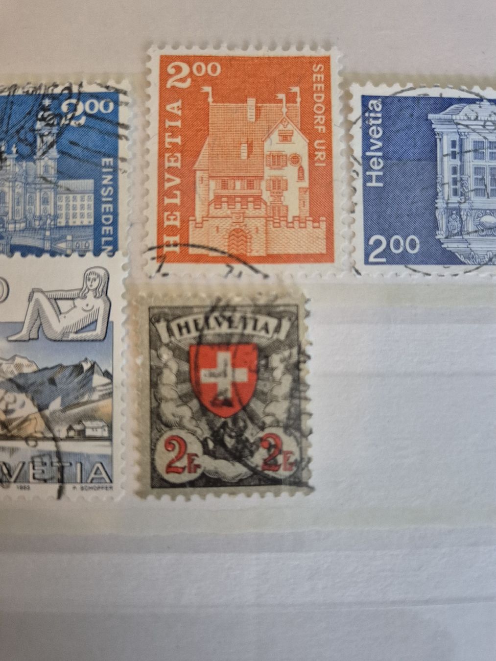 Tutti i francobolli: 3 Briefmarkenalben + div. Einzelmarken CH/Int. – Usato da Adliswil venduto da Stardust11 5