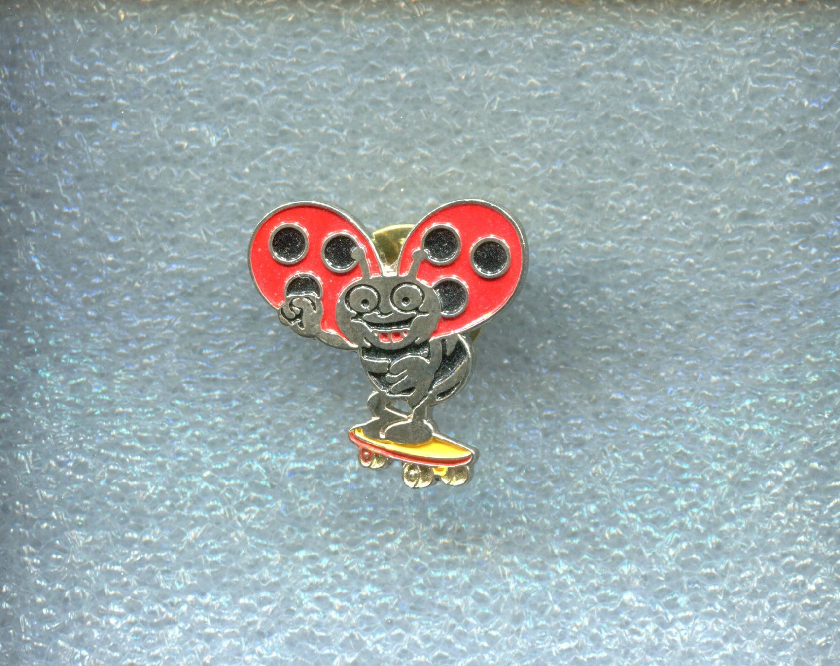 Placchette & Badge: BLICK Käfer  SKATER – Usato da Winterthur venduto da Sammleroase