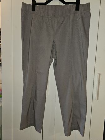 Bequeme Damen Bengalin-Hose von "GRANDIOSA" ex Vögele Gr. 50