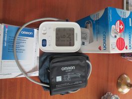 Blutdruckmessgerät, Omron M3, Intellisense, Apotheke
