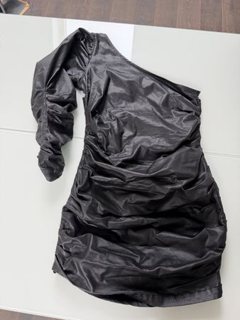Missguided Party Kleid, schwarz, Gr. 38, One Shoulder🔥