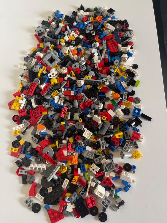 Lego Giocattoli: LEGO - 1000 Kleine diversen Teile – Usato da Gelterkinden venduto da cobra0110