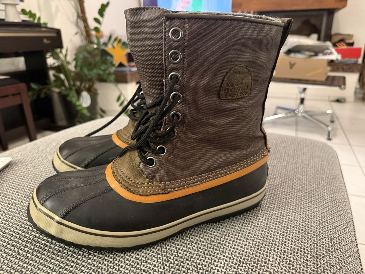 Sorel Scarpe da uomo: Sorel Winterstiefel, Gr. 42.5 – Usato da Flüh venduto da domiri 1