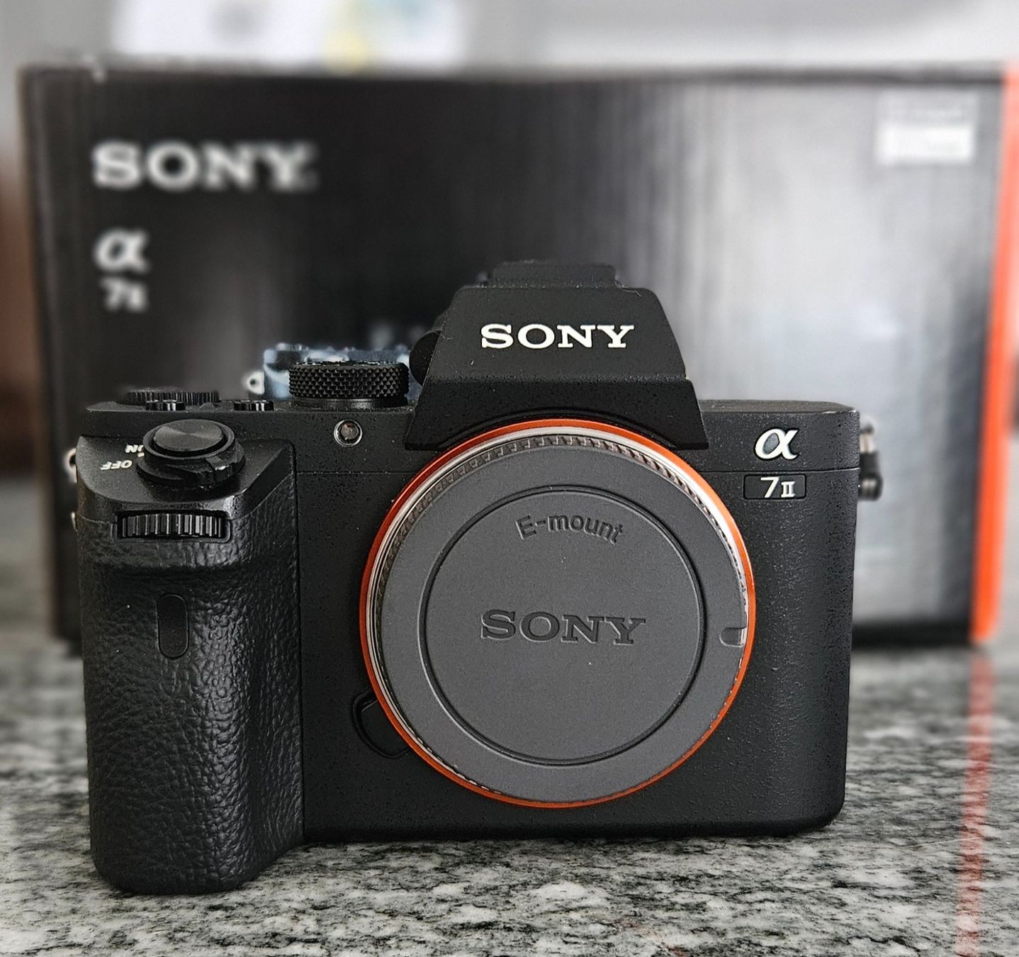 Sony Appareil photo: Sony A7 II mit 28-70mm Kit-Objektiv – D'occasion à Chur par PQ96 1