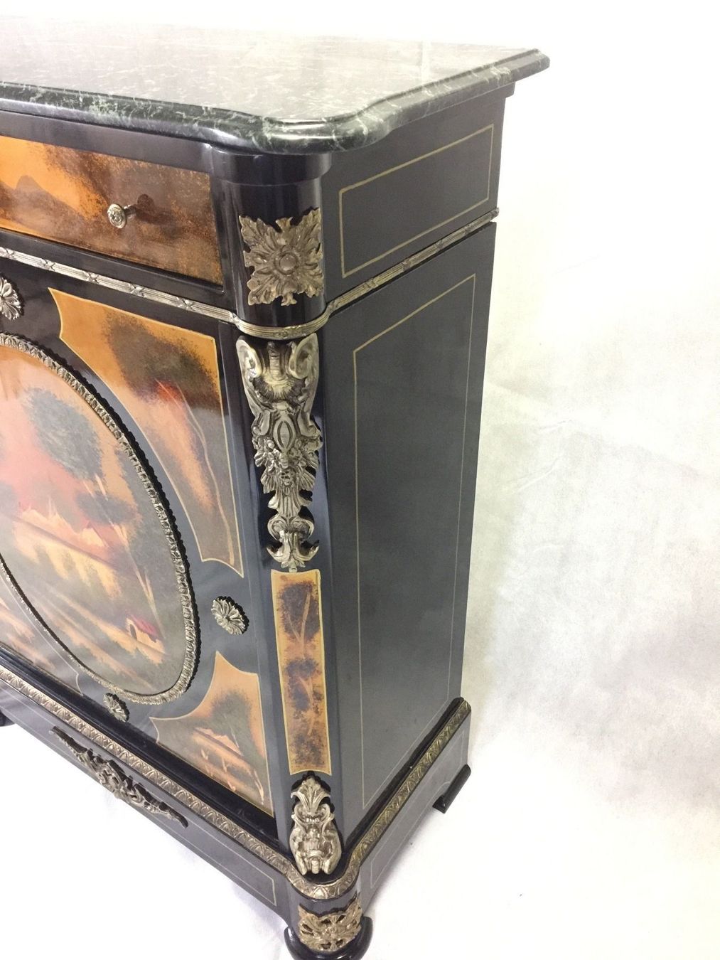 Cassettiere: Meuble d’appui style napoléon III, – Usato da geneve venduto da louisart 5