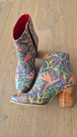Extravagante Leder-Stiefeletten mit Blockabsatz , Gr. 40
