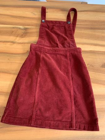 TOPSHOP mega Manchester Latzkleid Grösse 34 wie neu