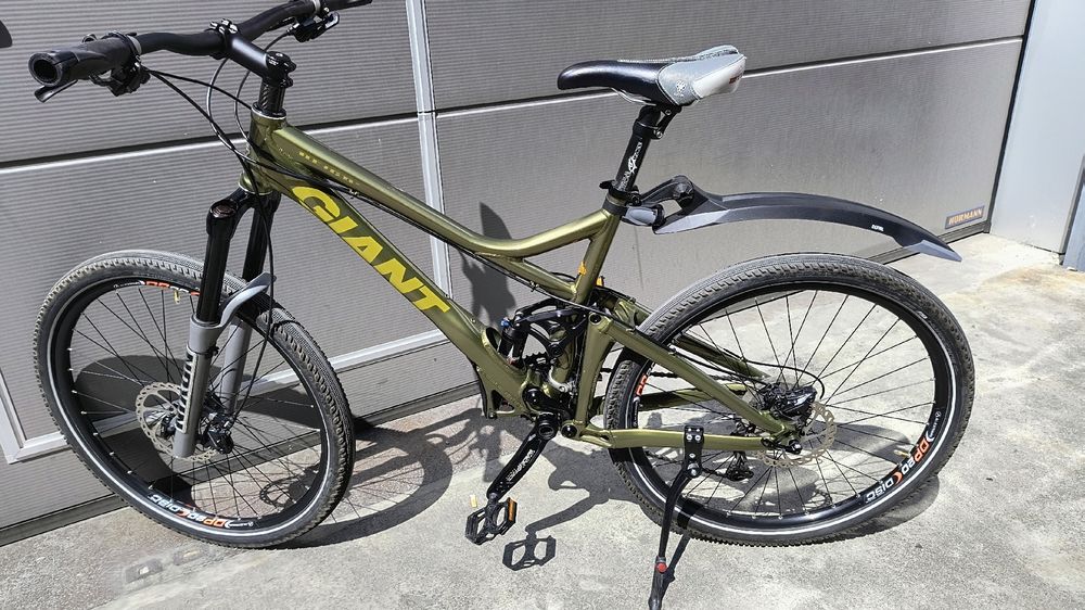 Giant Vélos: Mountainbike Giant Reign 2 Fully 26 Zoll – D'occasion à Biel/Bienne par Limite15 5