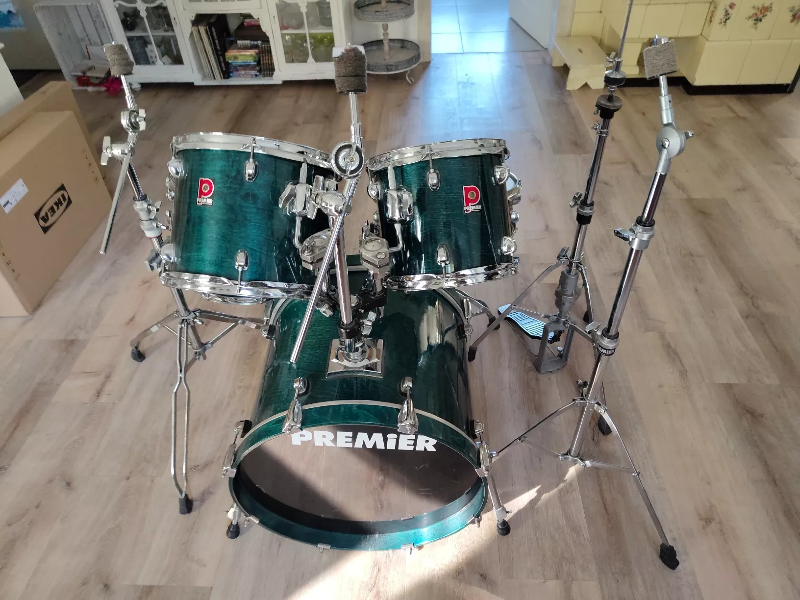 Strumenti musicali: Schlagzeug 5-Teilig – Usato da Muttenz venduto da e_senn