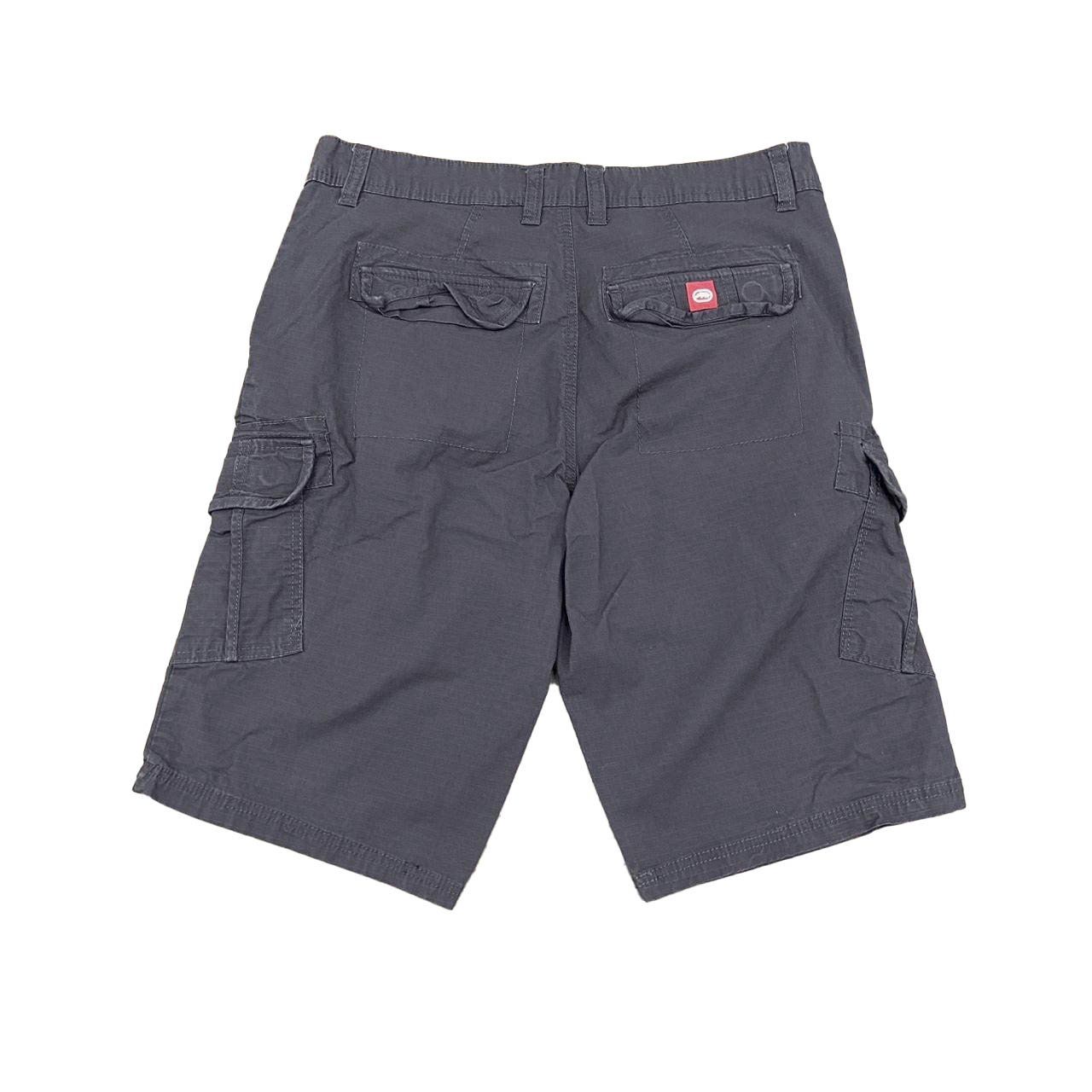 Pantaloni: Ecko unltd. cargo shorts – Usato da Zürich venduto da deflipper 2