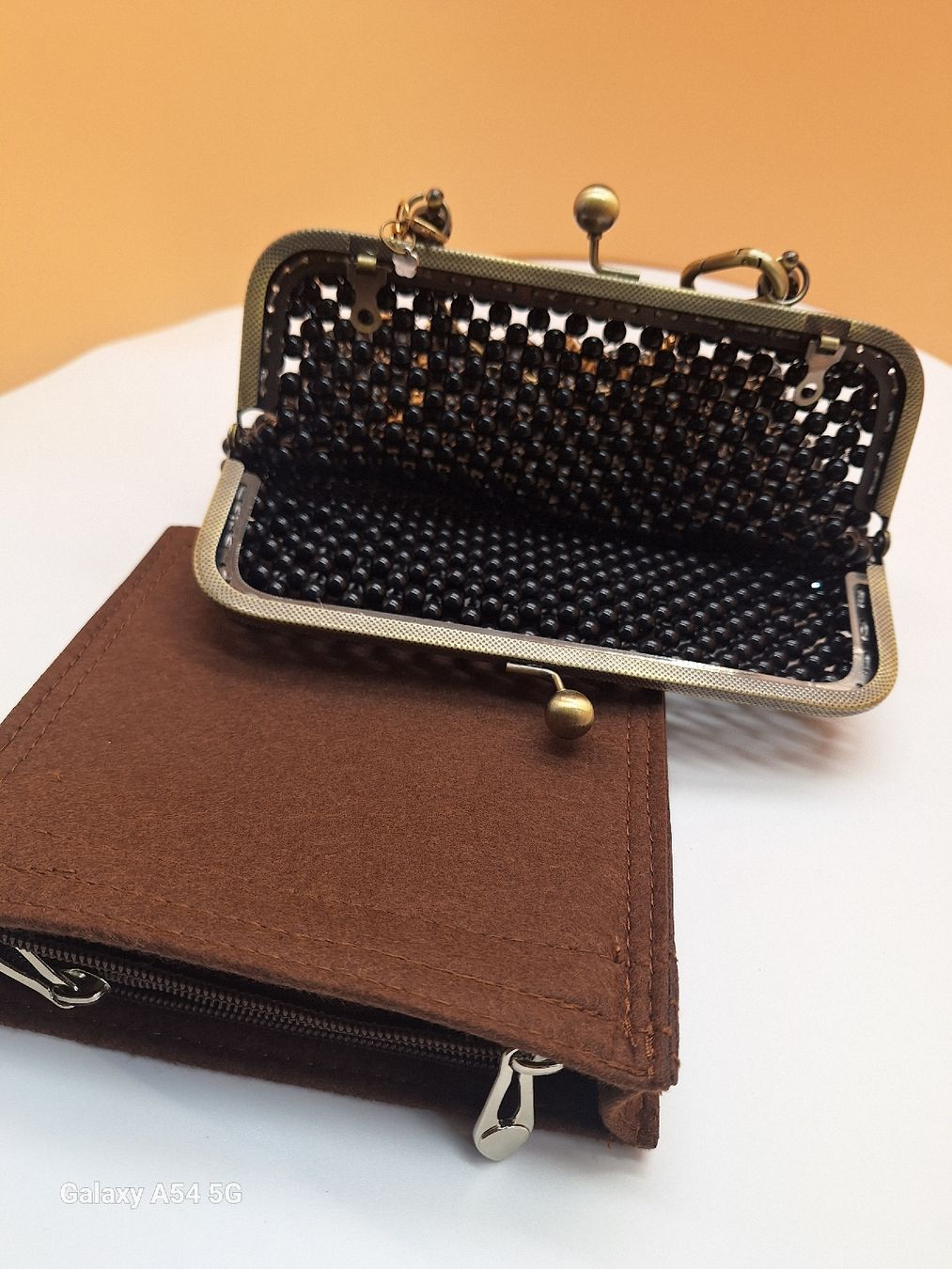 Taschen: tasche aus perlen – Neu (gemäss Beschreibung) aus Oberglatt ZH von nat_c6k7 3