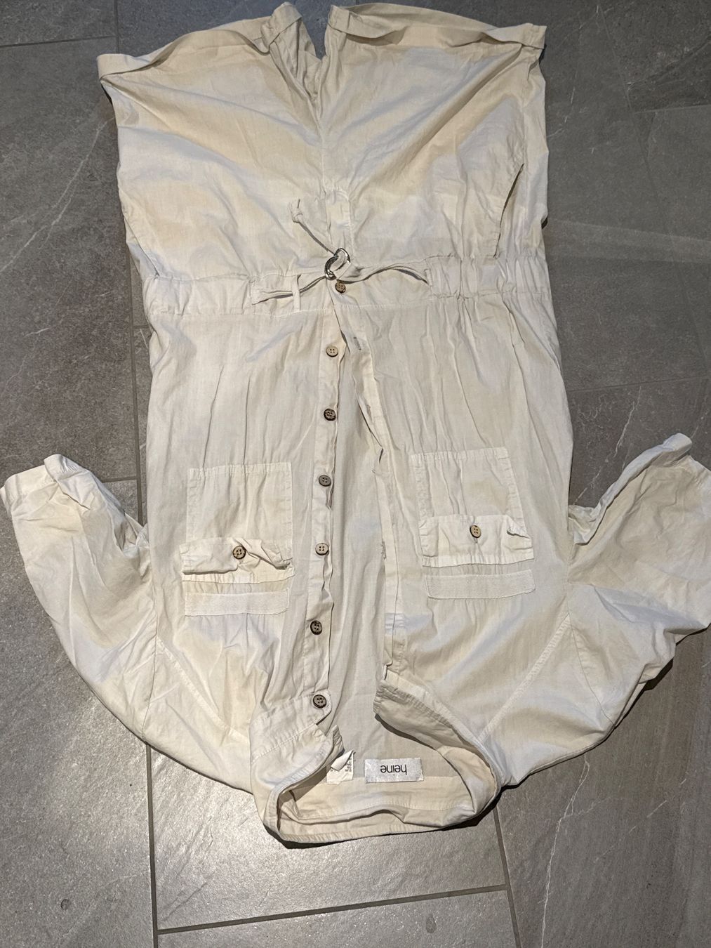 Heine Tute: Sommer Einteiler Shorts von HEINE, 40 – Usato da Amriswil venduto da used2use 1
