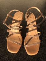 Sandalen von Unisa