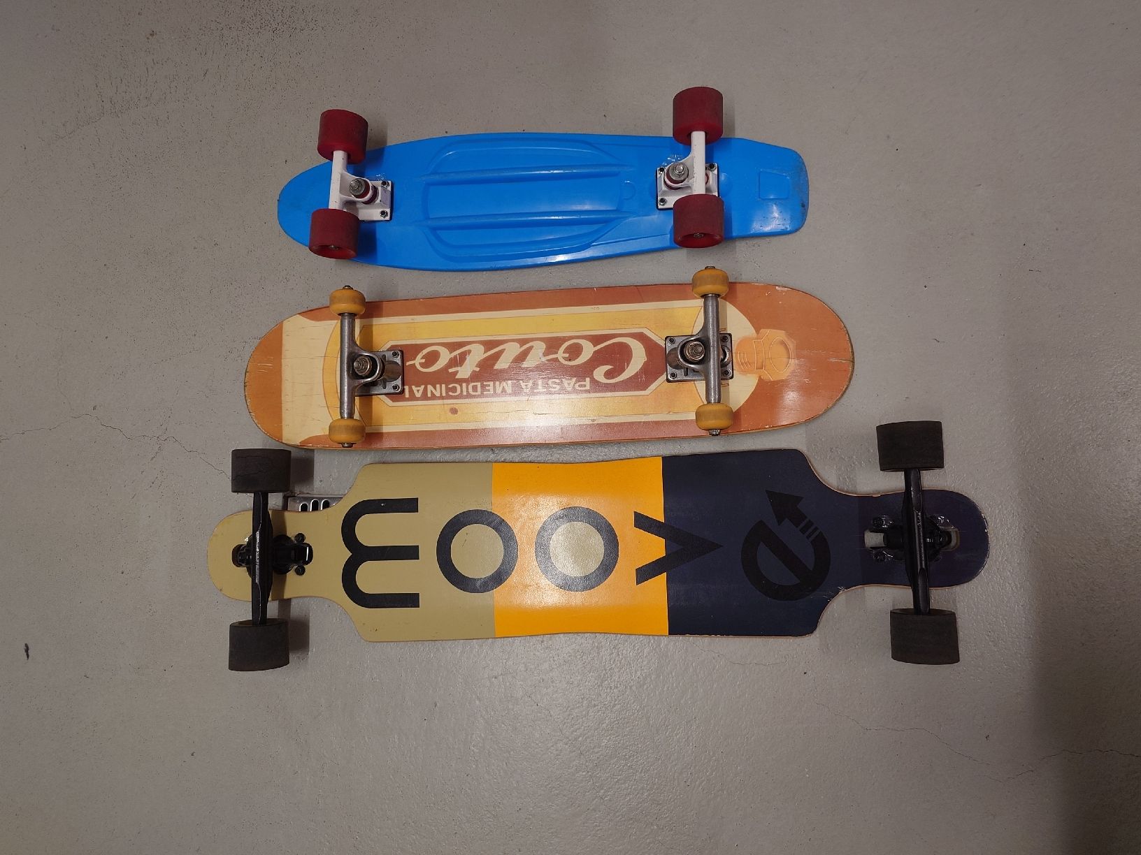 Skateboards: Verkaufe drei gebrauchte Skateboards /Rollbretter – Usato da Bätterkinden venduto da Grooovy 1