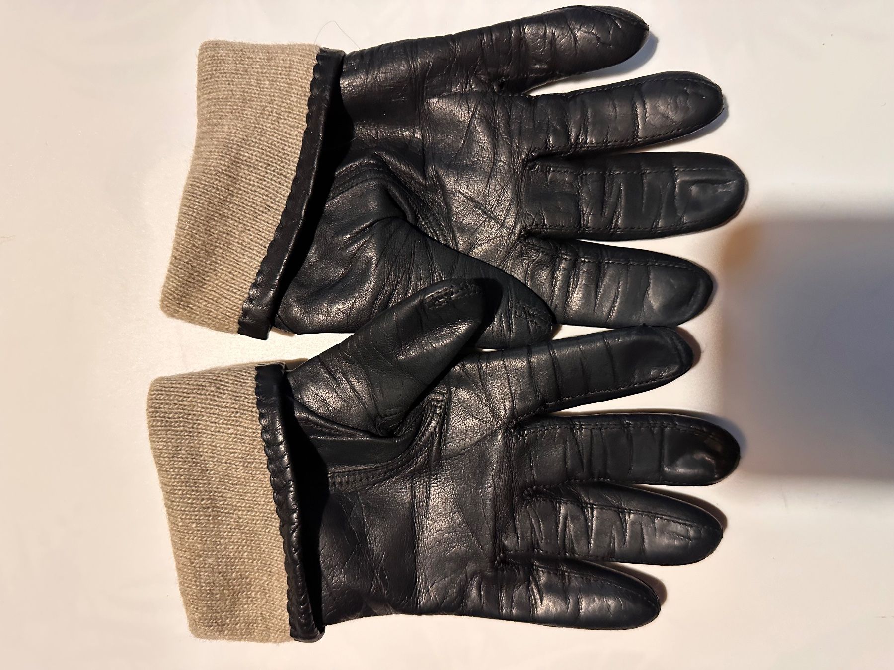 Handschuhe & Handstulpen: Gants en cuir femme – Gebraucht aus Bouveret von seb_rjx8 2