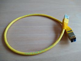 BKS Homenet Gigabit Ethernet Patchkabel 50 cm lang, gelb