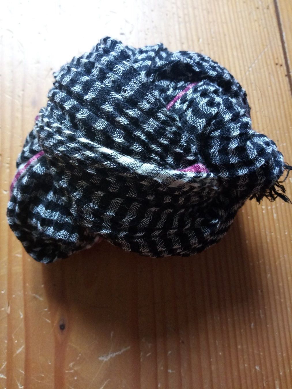 Foulard & Sciarpe: Foulard / Schal – Usato da Beckenried venduto da Havacola 7