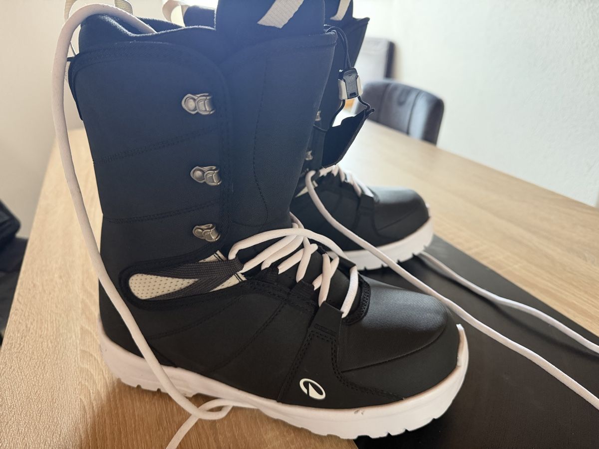 Decathlon Scarpe da uomo: Snowboardschuhe – Nuovo (secondo la descrizione) da Vilters venduto da allmist96 1