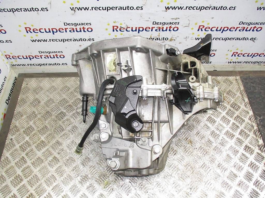 Renault Alle Autoersatzteile: Renault Getriebe – Gebraucht aus Rothenbrunnen von Ralphknuth 3