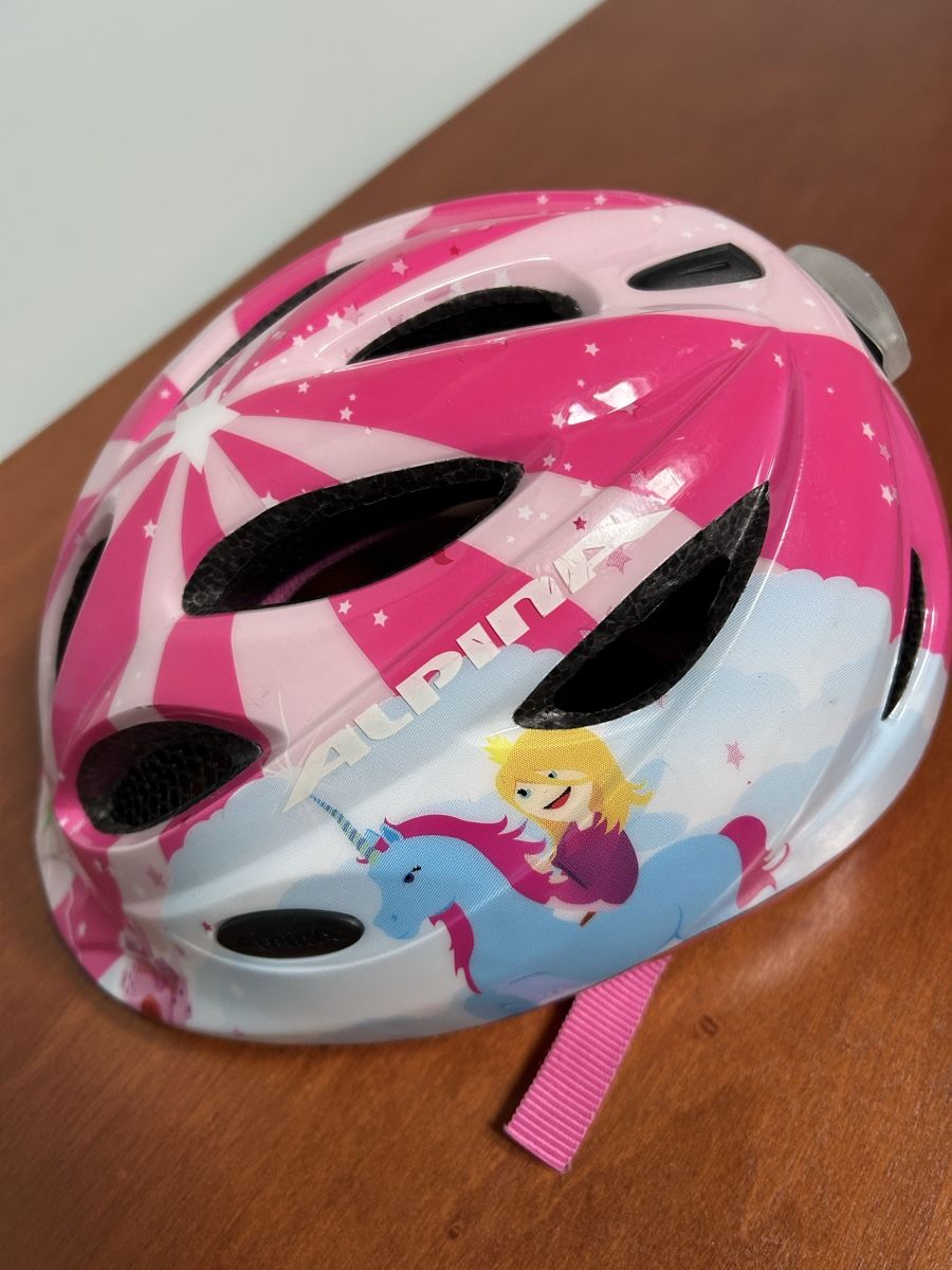 Alpina Caschi: Casque vélo 51-56cm – Usato da Athenaz (Avusy) venduto da cyrano476 1