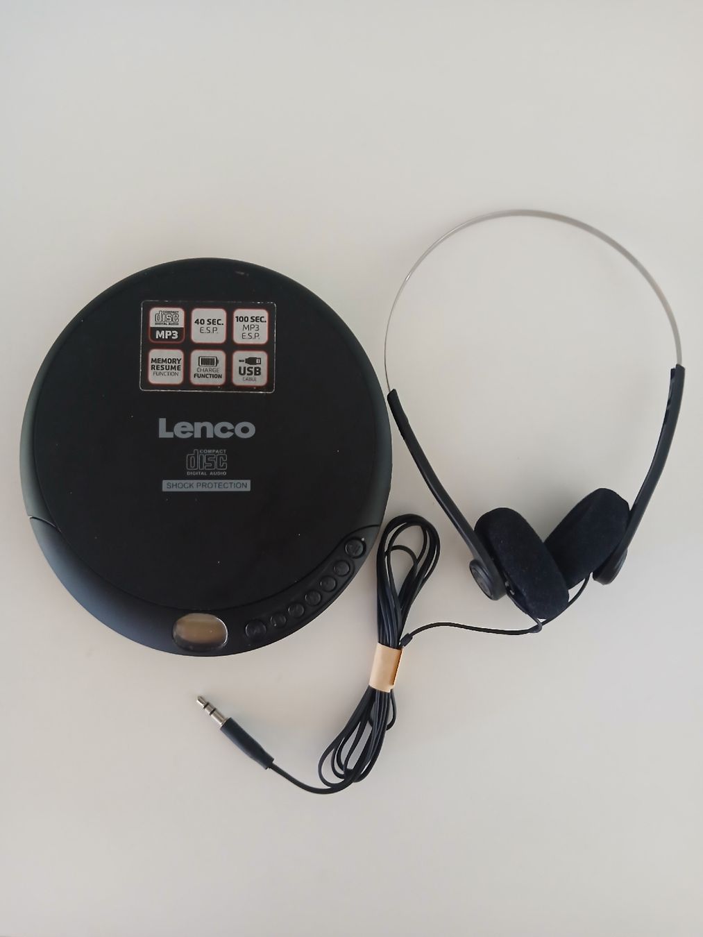 Lenco Sistemi audio & multimediali: Lenco CD-Player schwarz mit Kopfhörer guter Zustand – Usato da Berikon venduto da pil_thm8
