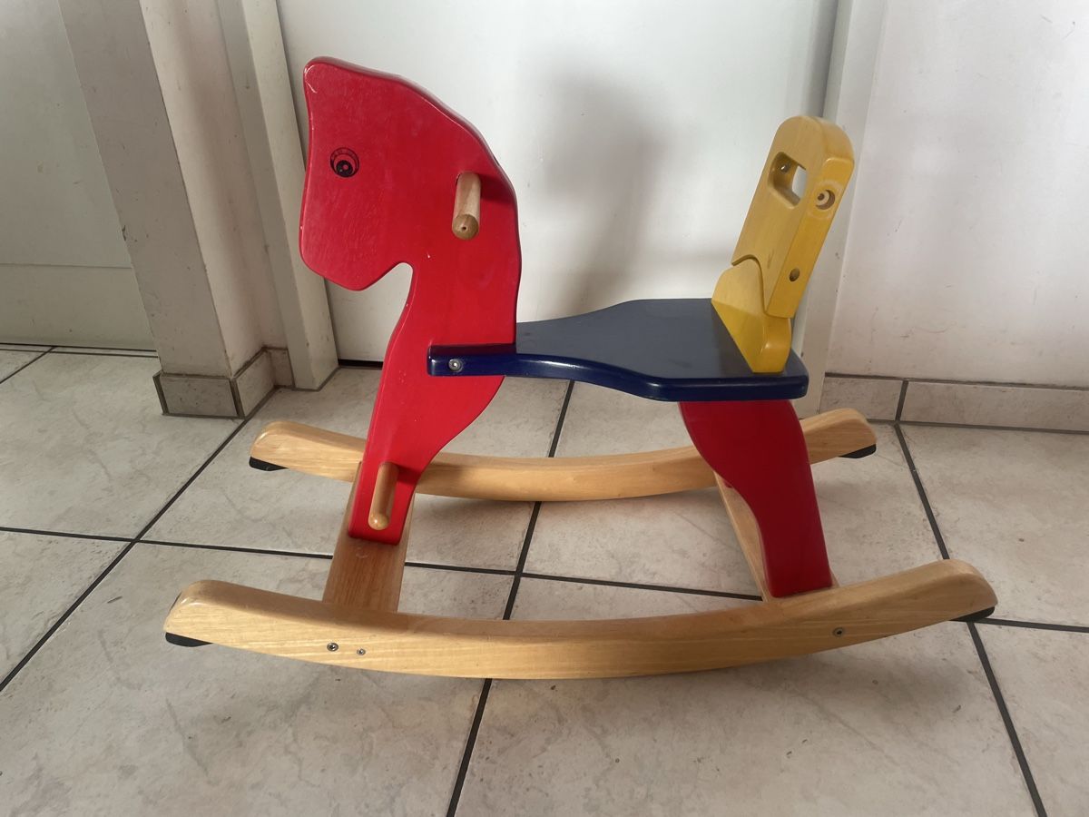 Giocattoli: Cheval à bascule en bois massif – Usato da Vallamand venduto da Bricbracbroc82 1