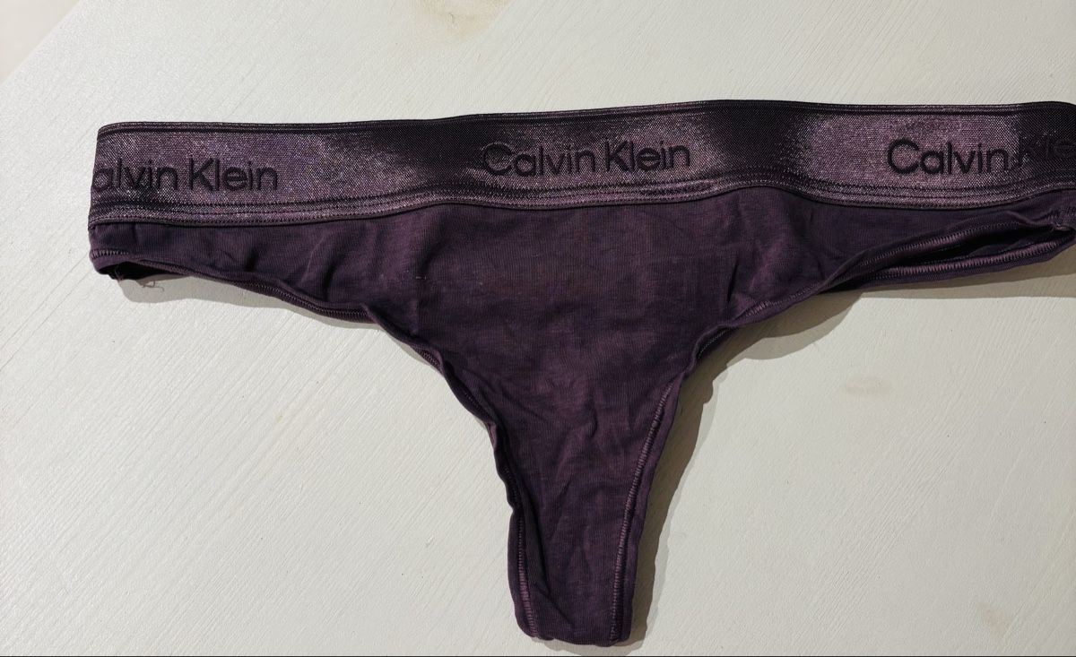 Calvin Klein Sonstige Unterwäsche: Calvin Klein String – Neu und originalverpackt aus Küssnacht am Rigi von michimove
