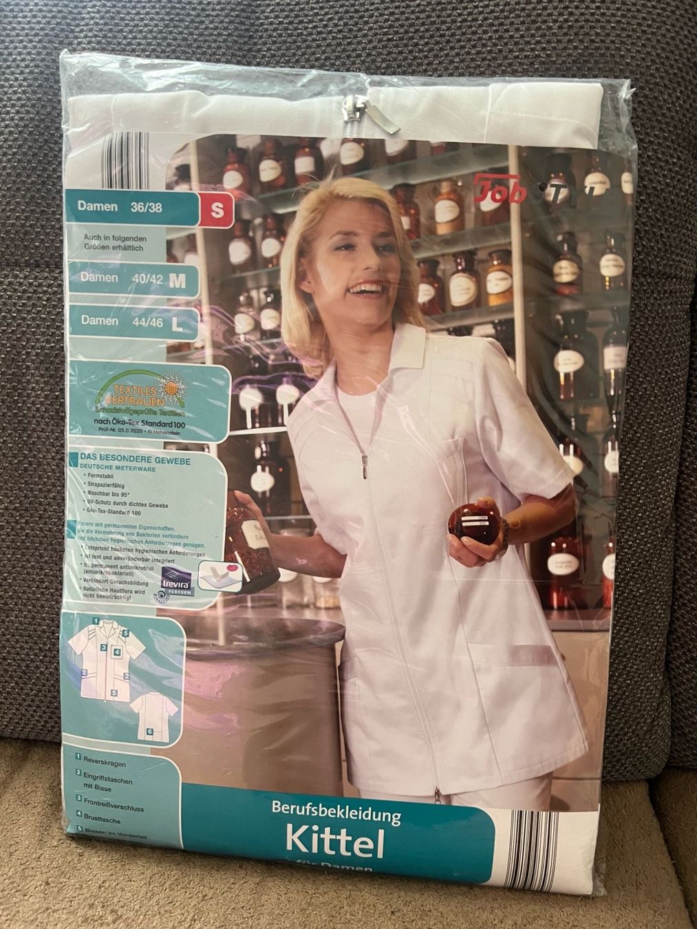 Uniformen: 3 Neuer weisser Berufs-Kittel grosse S – Neu und originalverpackt aus Herisau von vlada1303 3